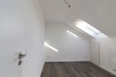 Helle 3-Zimmer Dachgeschosswohnung